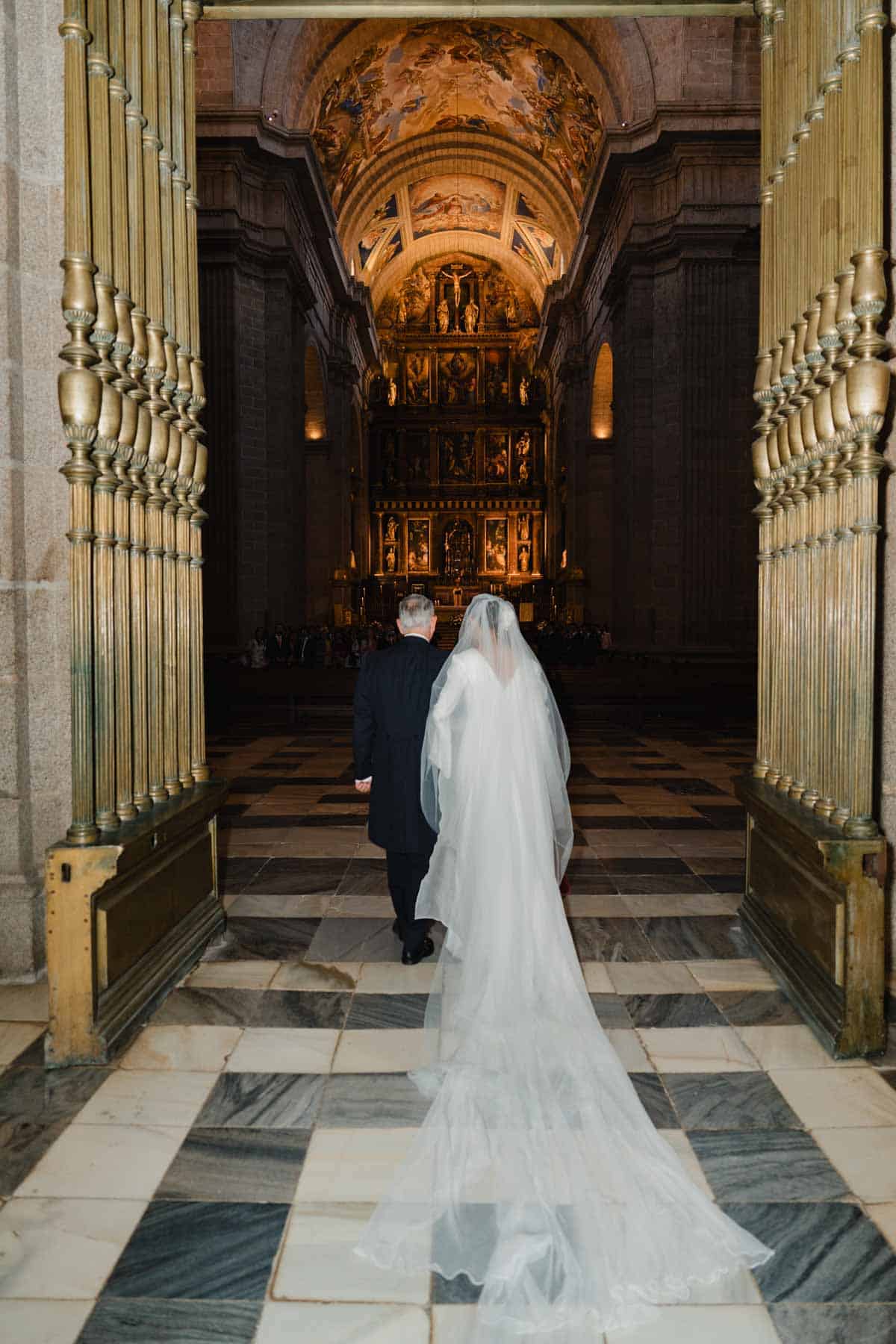 Cristina entering the basilica of El Escorial