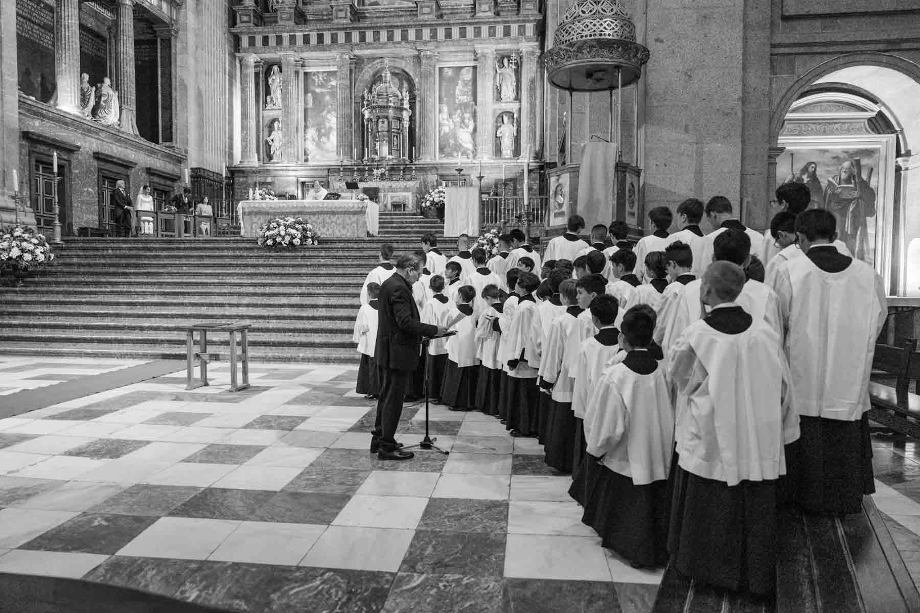 Children’s choir singing at El Escorial