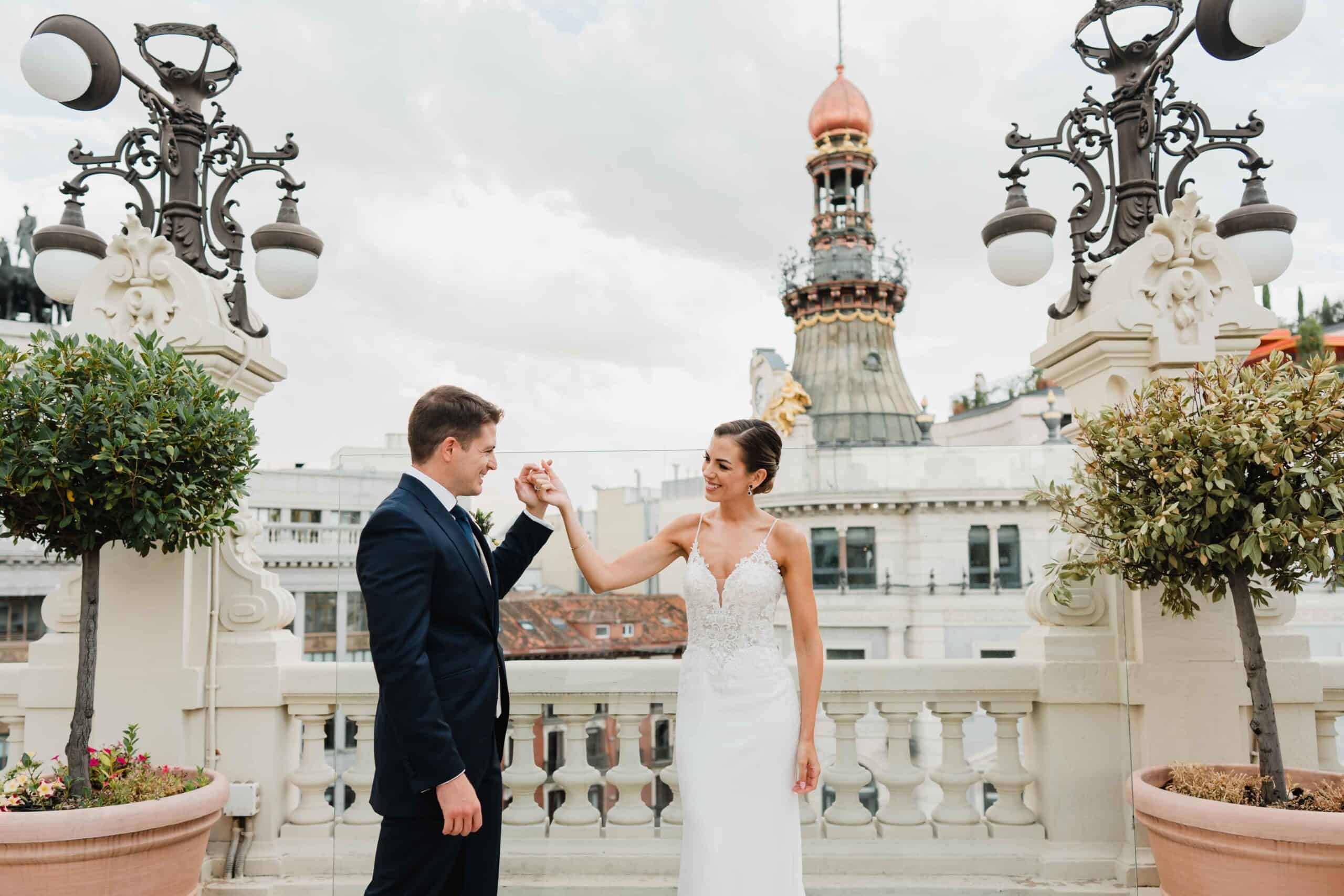 Elvira and Javier wedding at Real Casino de Madrid photographed by Estudio Zoe