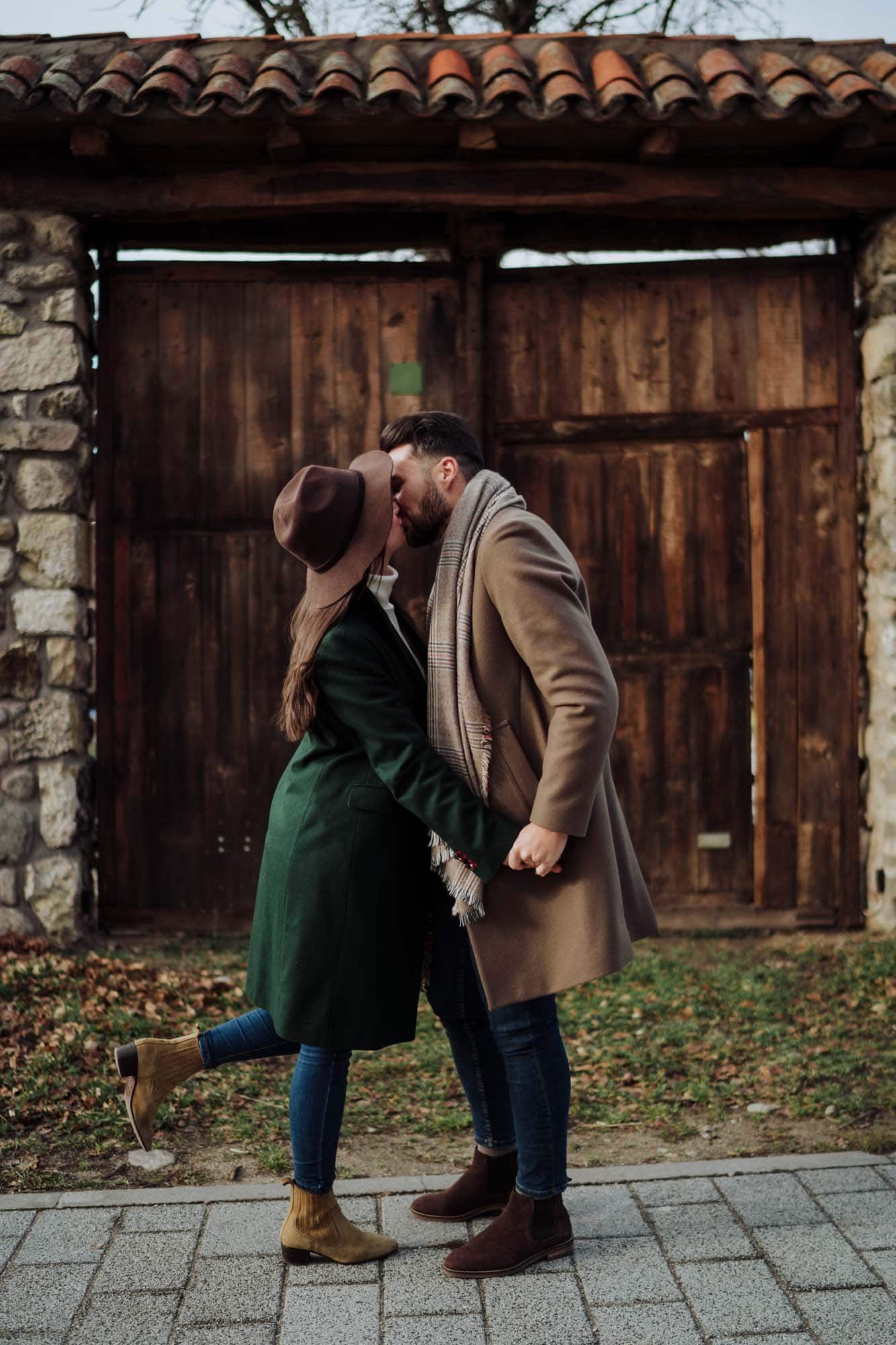 Engagement session before a surprise proposal